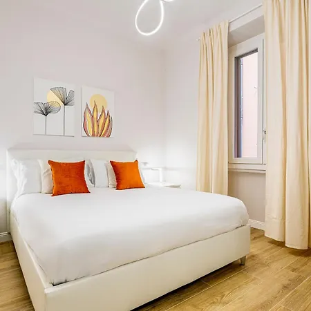 One Bedroom On Carlo Imbonati Lejlighed *