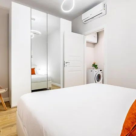 Apartmán One Bedroom On Carlo Imbonati