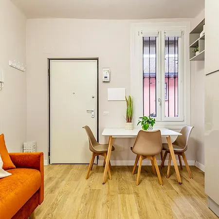 Apartmán One Bedroom On Carlo Imbonati